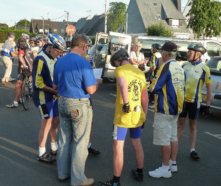 2011-07-03 02 01 La Longere Rassemblement des troupes.JPG